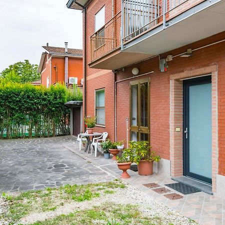 Stile E Comfort In Citta Con Wi-Fi Appartement Carpi Buitenkant foto